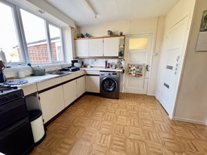 Photo 14- click for photo gallery